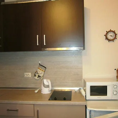 Apartman Studio In Dawn Park Deluxe *